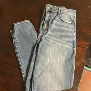American Eagle Next Level Stretch Jeans. Size 16 Regular